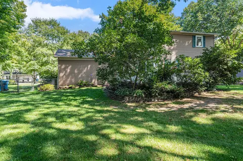 823 Glenview Dr, Plainwell, MI 49080 photo 27