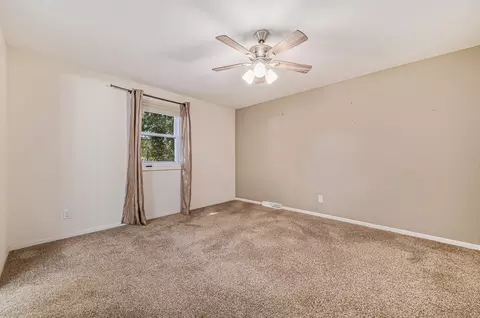 823 Glenview Dr, Plainwell, MI 49080 photo 17