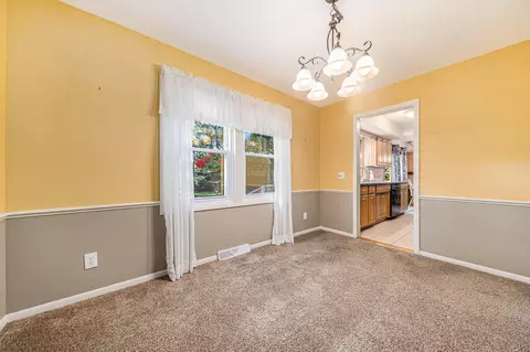 823 Glenview Dr, Plainwell, MI 49080 photo 7