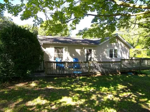 1500 Bell Ave, New Buffalo, MI 49117