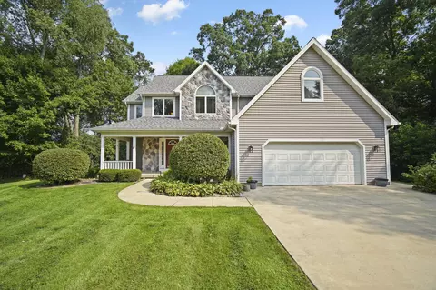 228 Keefer St, Concord, MI 49237 photo 2