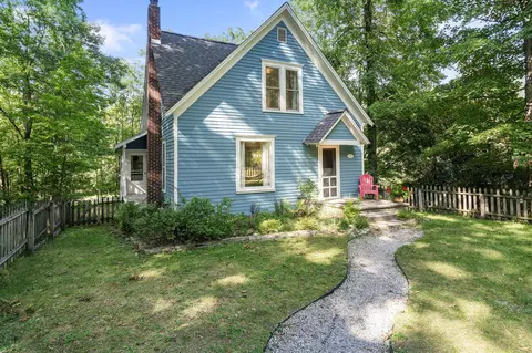 339 Park Ave, Frankfort, MI 49635