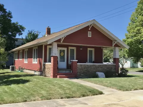 109 N Kalamazoo St, White Pigeon, MI 49099