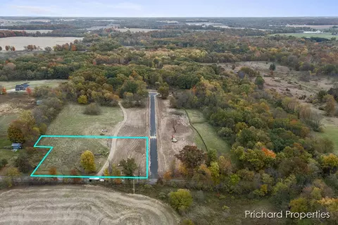 12457 Agate Ct SE, Alto, MI 49302