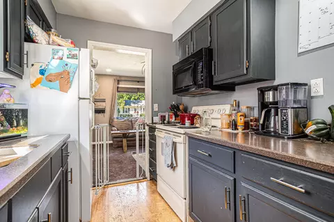 744 E Prospect St, Marshall, MI 49068 photo 8