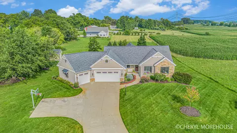 4791 Stanton Ct, Caledonia, MI 49316