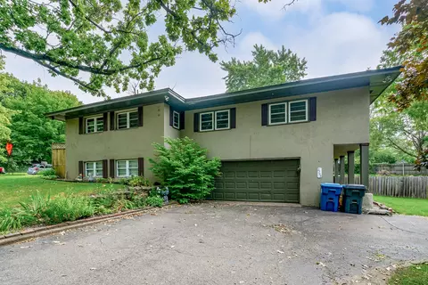2703 S Westnedge Ave, Kalamazoo, MI 49008