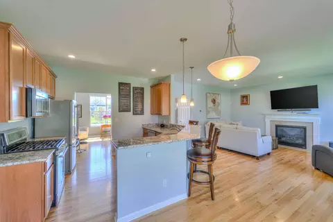 838 Meadows Dr, Jackson, MI 49203 photo 6
