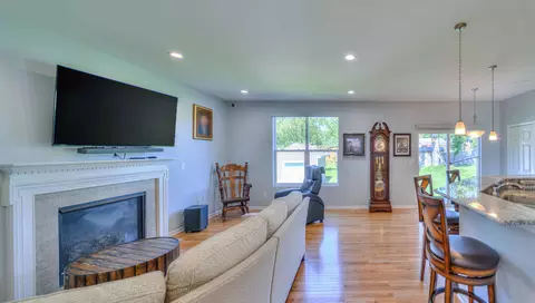 838 Meadows Dr, Jackson, MI 49203 photo 9