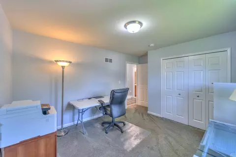 838 Meadows Dr, Jackson, MI 49203 photo 18