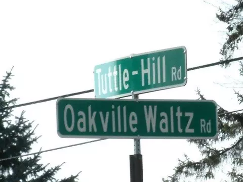 14466 Tuttle Hill Rd, Monroe, MI 48191 photo 2