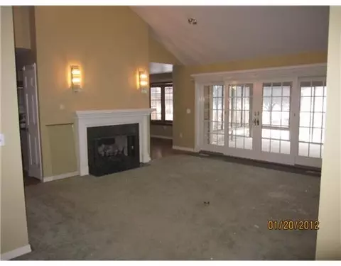 32945 Sibley, Romulus, MI 48174 photo 4