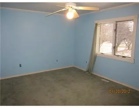 32945 Sibley, Romulus, MI 48174 photo 6