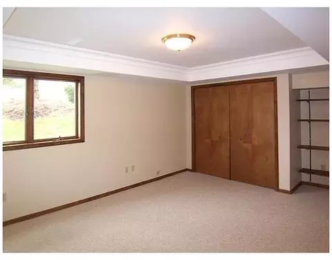 202 Whitlock, Saline, MI 48176 photo 16