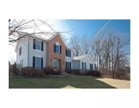 311 Hunters Ridge Dr, Pittsfield, MI 48176 photo 1