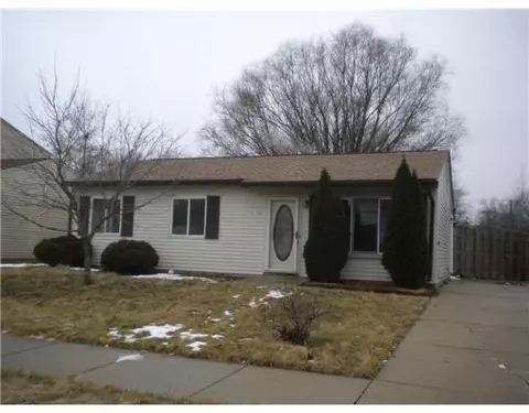 16206 Oaktree, Romulus, MI 48174 photo 1