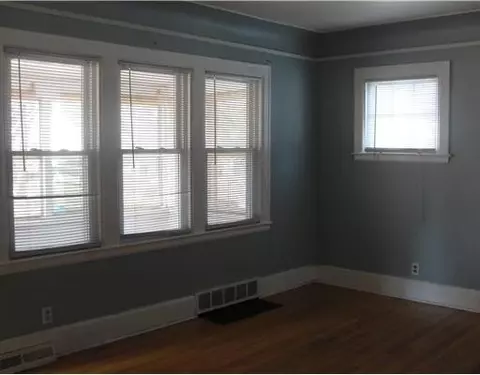 4339 Biddle, Wayne, MI 48184 photo 3