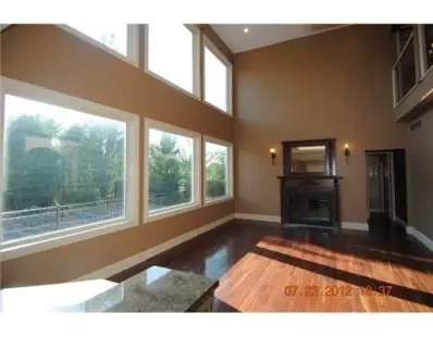 7186 Suncrest Dr, Saline, MI 48176 photo 4