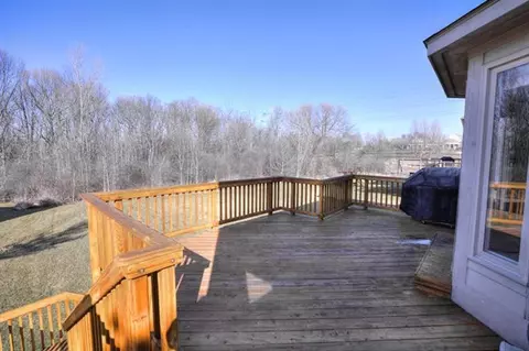 5294 Polo Fields Dr, Ann Arbor, MI 48103 photo 2