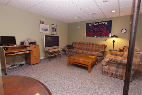 5294 Polo Fields Dr, Ann Arbor, MI 48103 photo 22