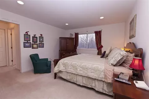5294 Polo Fields Dr, Ann Arbor, MI 48103 photo 15
