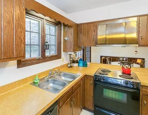 10675 Roberts, Munith, MI 49259 photo 8
