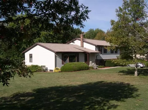 10675 Roberts, Munith, MI 49259 photo 1