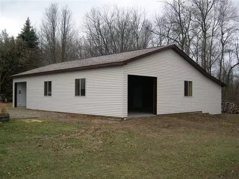10675 Roberts, Munith, MI 49259 photo 5