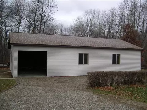 10675 Roberts, Munith, MI 49259 photo 6