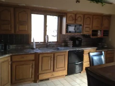 5046 Page Ave, Leoni, MI 49201 photo 11