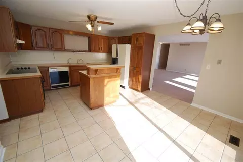 8171 Bunton Rd, Willis, MI 48191 photo 12