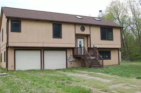15058 Van Syckle Ct, Gregory, MI 48137 photo 1