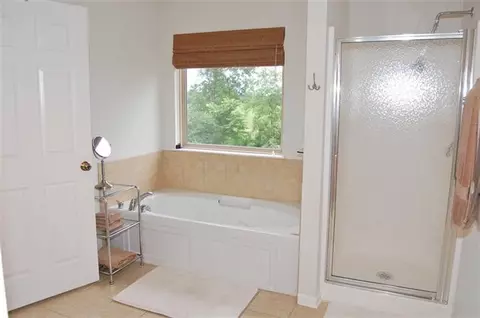 5253 Falling Leaf Dr, Ann Arbor, MI 48108 photo 18