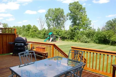 5253 Falling Leaf Dr, Ann Arbor, MI 48108 photo 28