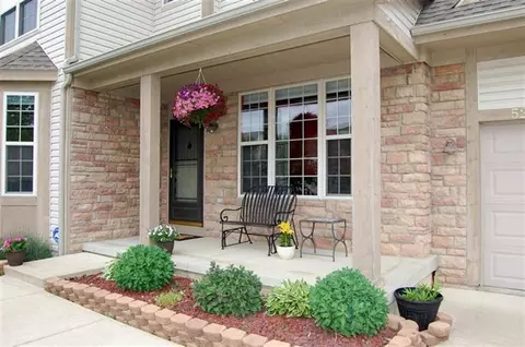 5253 Falling Leaf Dr, Ann Arbor, MI 48108 photo 3