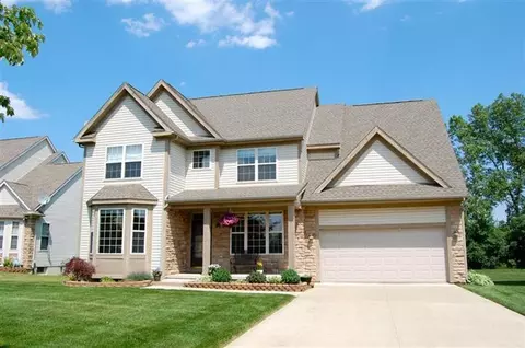 5253 Falling Leaf Dr, Ann Arbor, MI 48108 photo 2