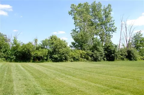 5253 Falling Leaf Dr, Ann Arbor, MI 48108 photo 25