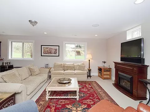 286 Shelby Ct, Saline, MI 48176 photo 41