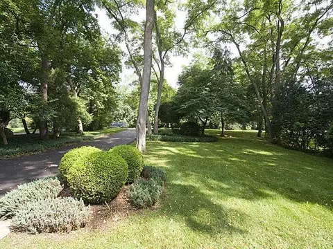 3404 E Dobson, Ann Arbor, MI 48105 photo 3