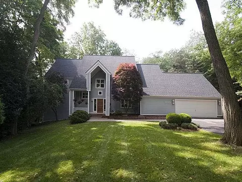 3404 E Dobson, Ann Arbor, MI 48105 photo 1