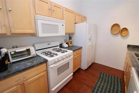 1085 Joyce Ln, Ann Arbor, MI 48103 photo 4