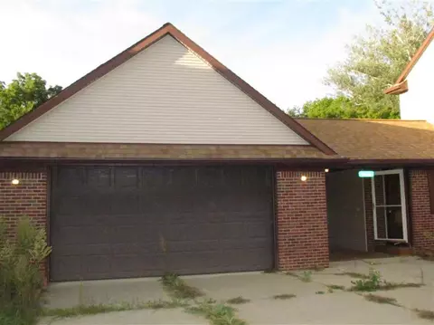 38366 Tyler Rd, Romulus, MI 48174 photo 8