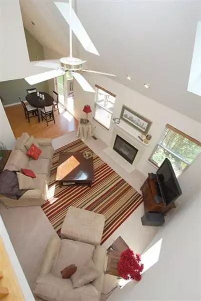 3900 E Highlander Way, Ann Arbor, MI 48108 photo 6