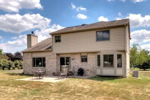 7858 Ridgeway Ct, Dexter, MI 48130 photo 2