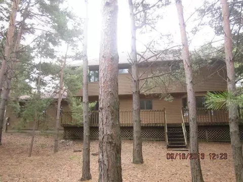 4266 Hawthorn Pl, Ann Arbor, MI 48103 photo 2