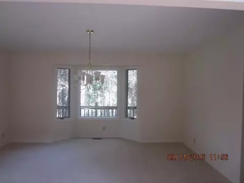 4266 Hawthorn Pl, Ann Arbor, MI 48103 photo 5