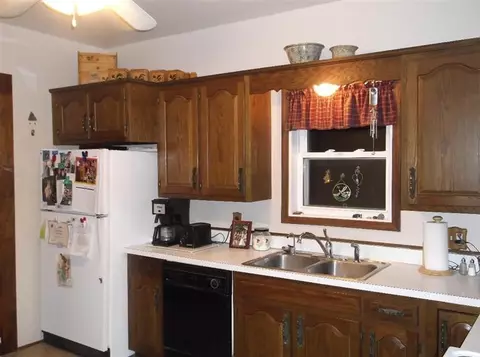 9365 Sutton, Britton, MI 49229 photo 9