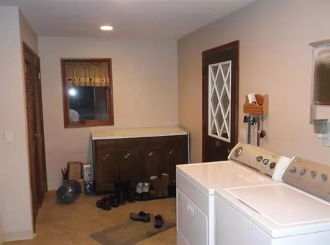 9365 Sutton, Britton, MI 49229 photo 10