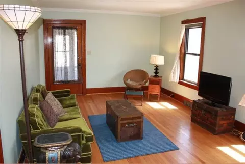 770 S Maple, Ann Arbor, MI 48103 photo 2