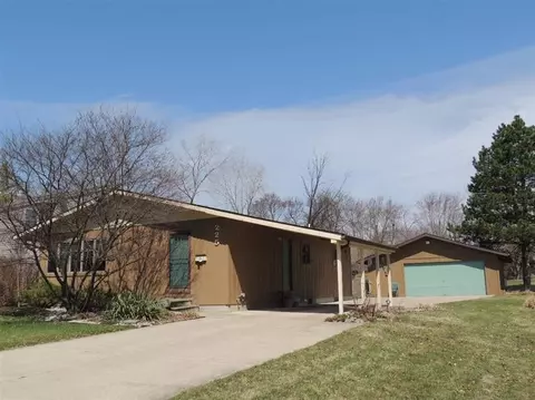 225 Clark, Saline, MI 48176 photo 2